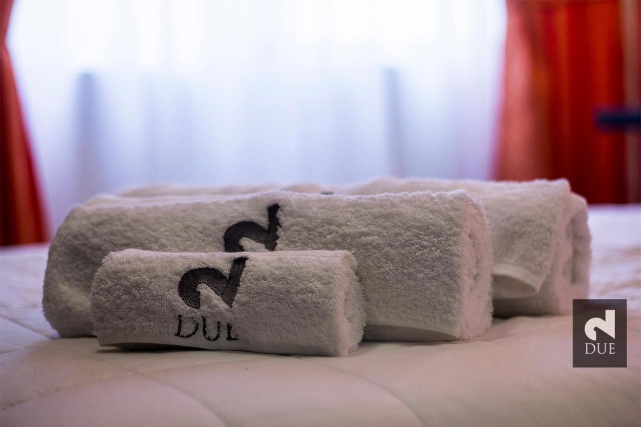 Due 3*